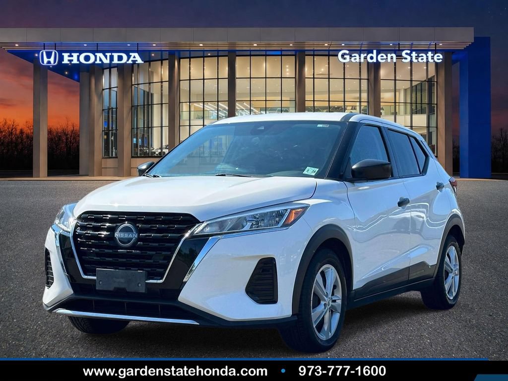 Used 2023 Nissan Kicks S