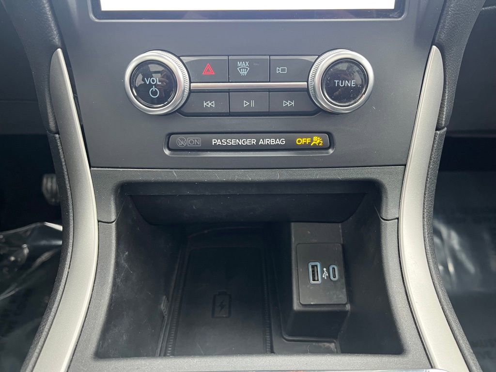 Certified 2022 Ford Edge SEL w/ Convenience Package image 14