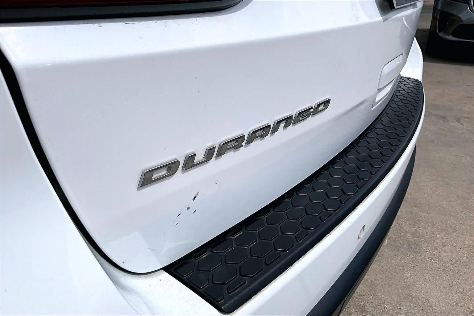 Used 2022 Dodge Durango SXT image 30