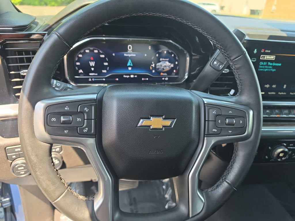 Certified 2024 Chevrolet Silverado 1500 LT AWD/4WD image 26