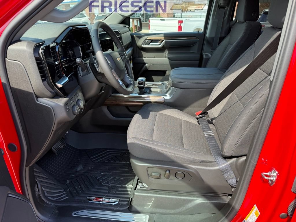 New 2025 Chevrolet Silverado 1500 LT AWD/4WD image 14