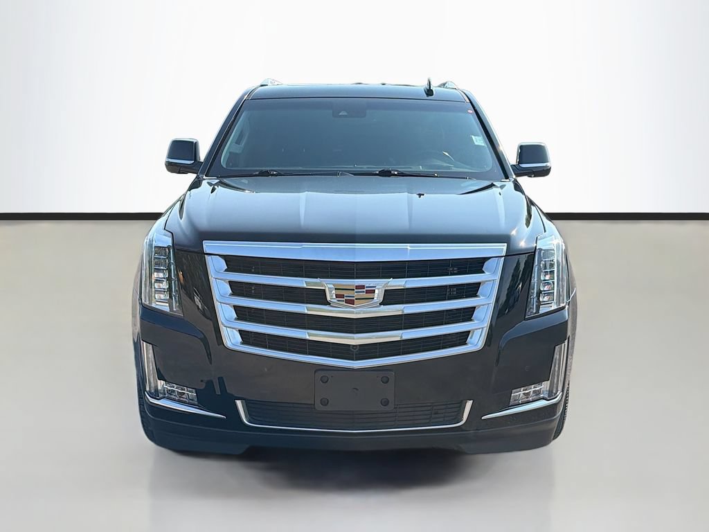 Used 2016 Cadillac Escalade Luxury AWD/4WD image 2