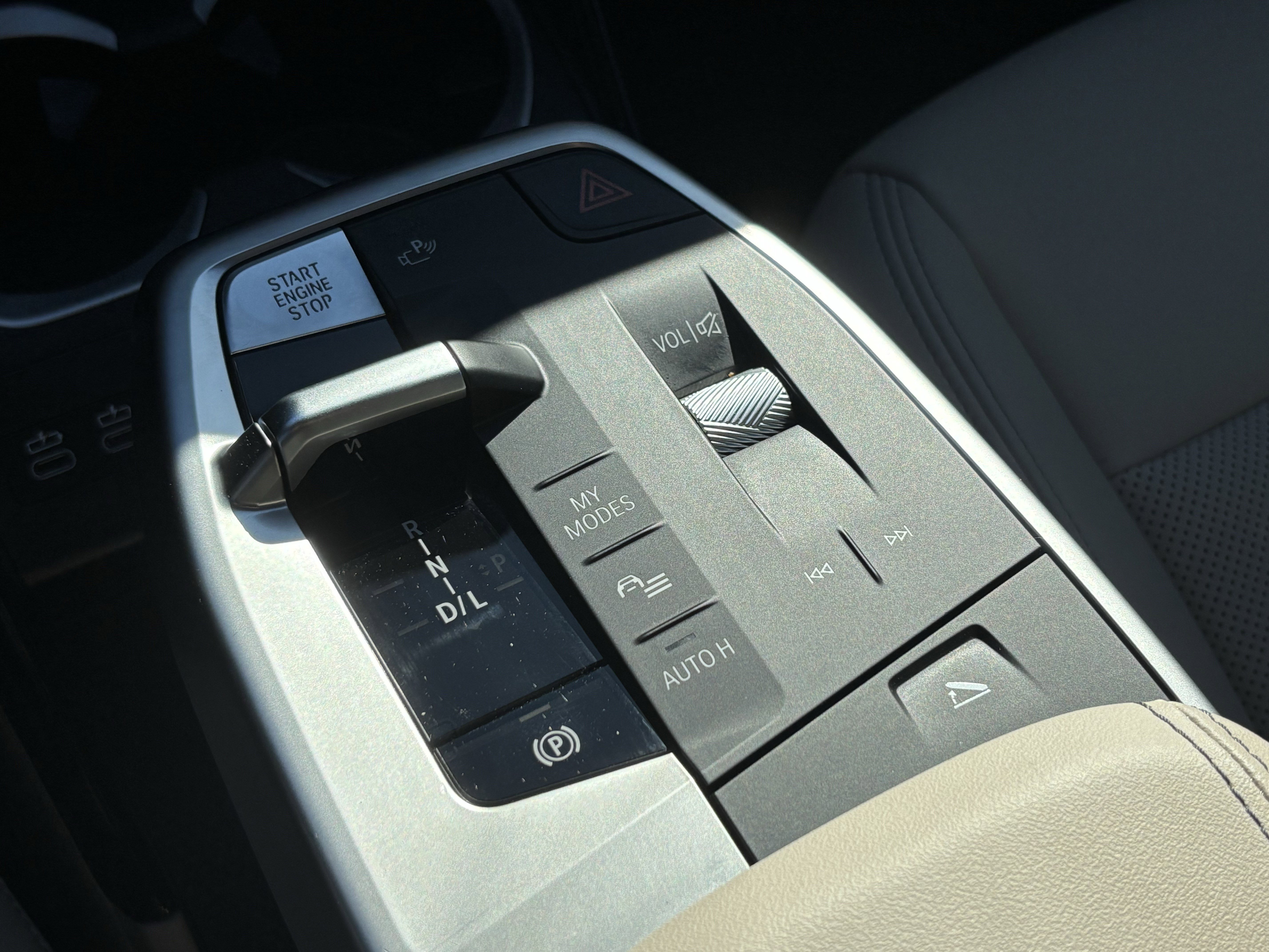 Certified 2025 BMW X1 xDrive28i w/ Convenience Package image 26