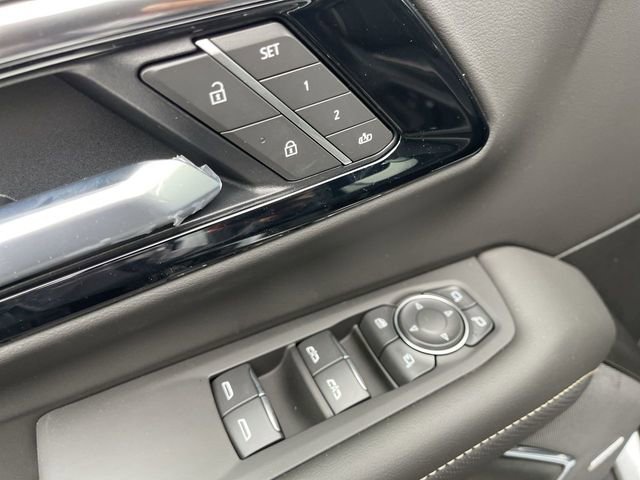 New 2026 Chevrolet Tahoe Premier w/ Sun And Tow Package AWD/4WD image 13