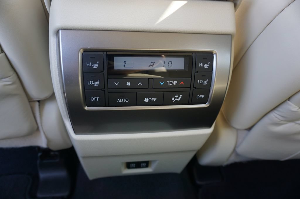 Used 2023 Lexus GX 460 Premium w/ Premium Plus Package AWD/4WD image 16