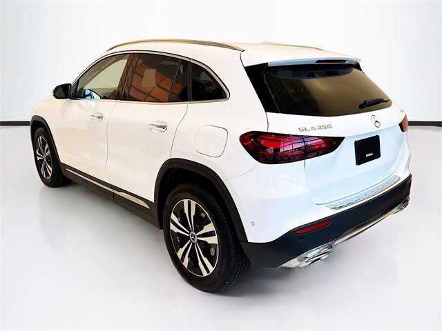Certified 2025 Mercedes-Benz GLA 250 4MATIC image 7