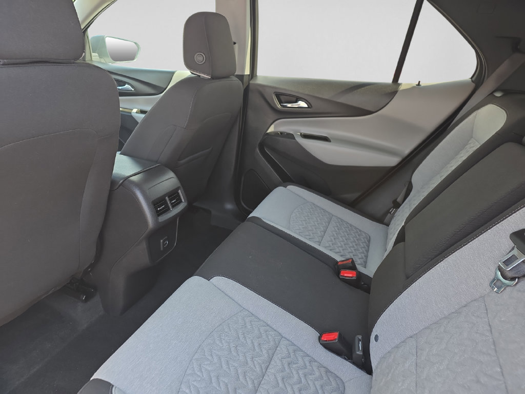 Used 2023 Chevrolet Equinox LS AWD/4WD image 11