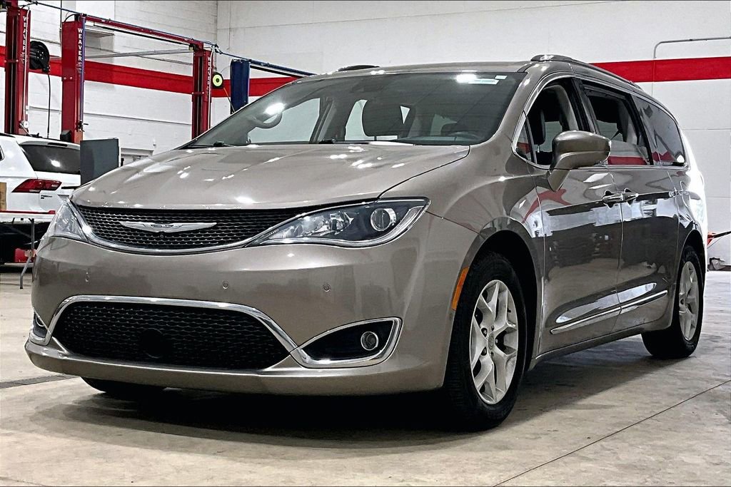 Used 2018 Chrysler Pacifica Touring-L Plus w/ Advanced Safetytec Group image 35