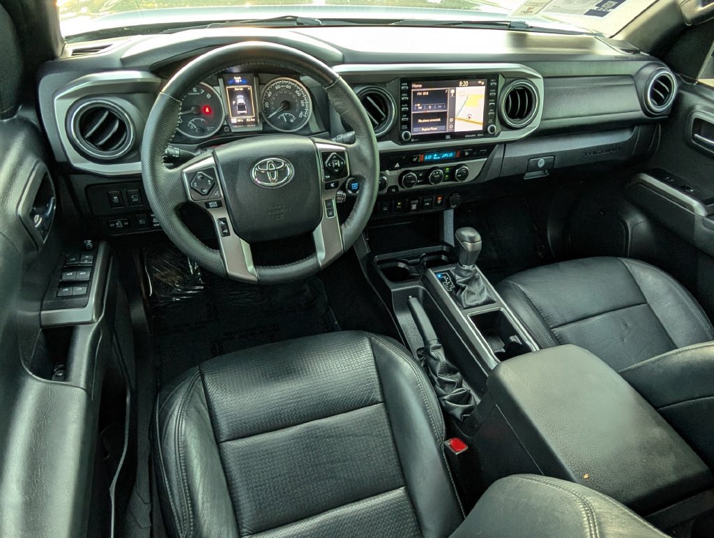 Used 2023 Toyota Tacoma Limited AWD/4WD image 19