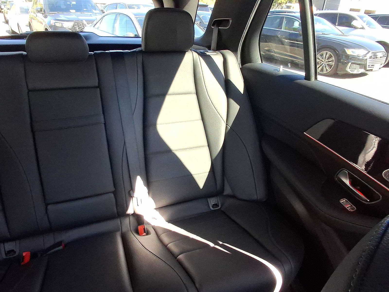 Used 2022 Mercedes-Benz GLE 350 4MATIC image 14