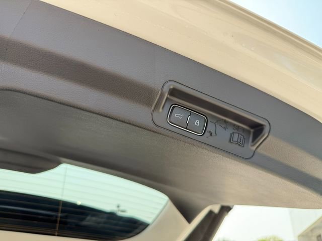 Used 2025 Ford Explorer Platinum w/ Ultimate Package image 53