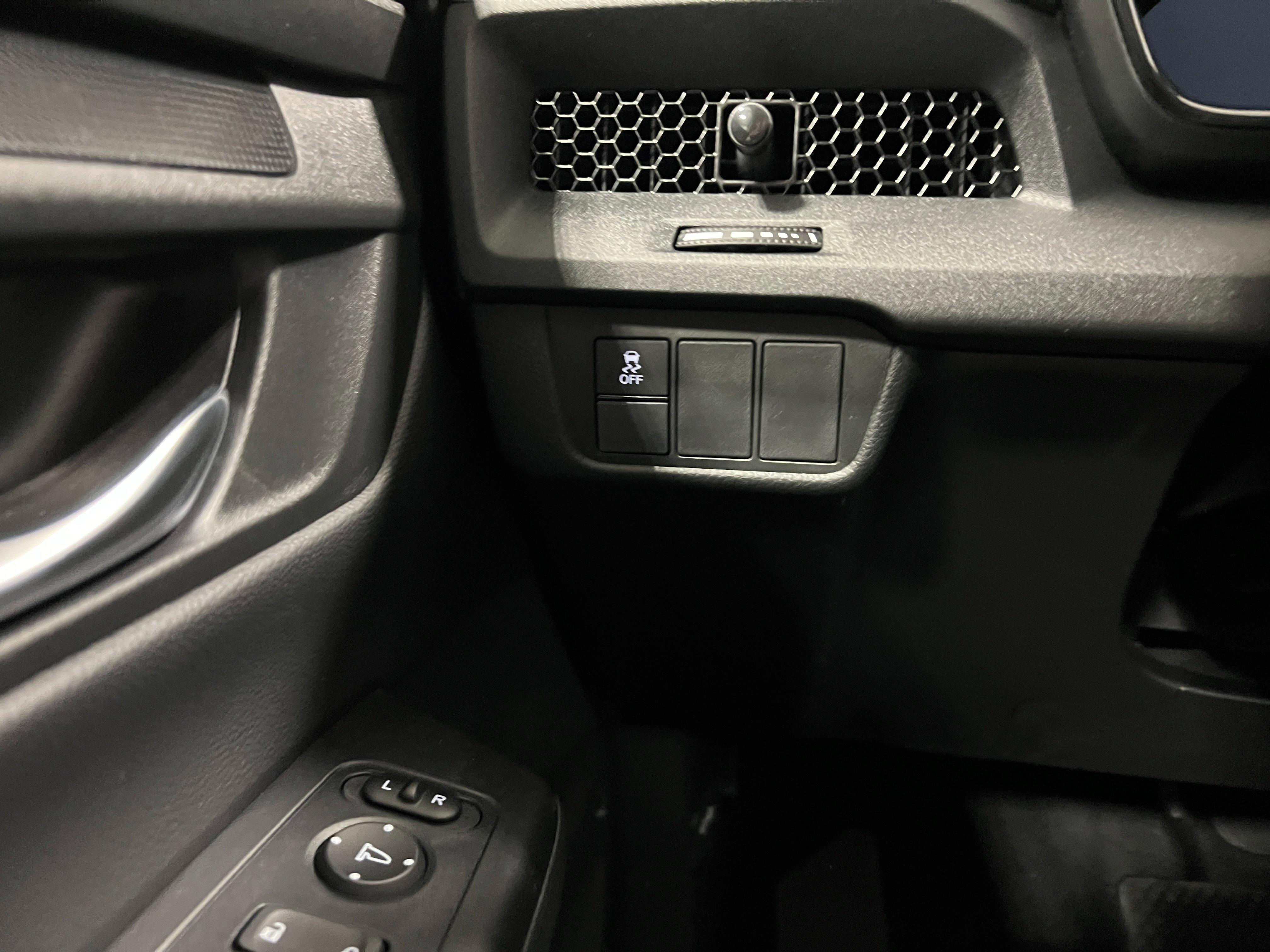 New 2025 Honda CR-V LX image 16