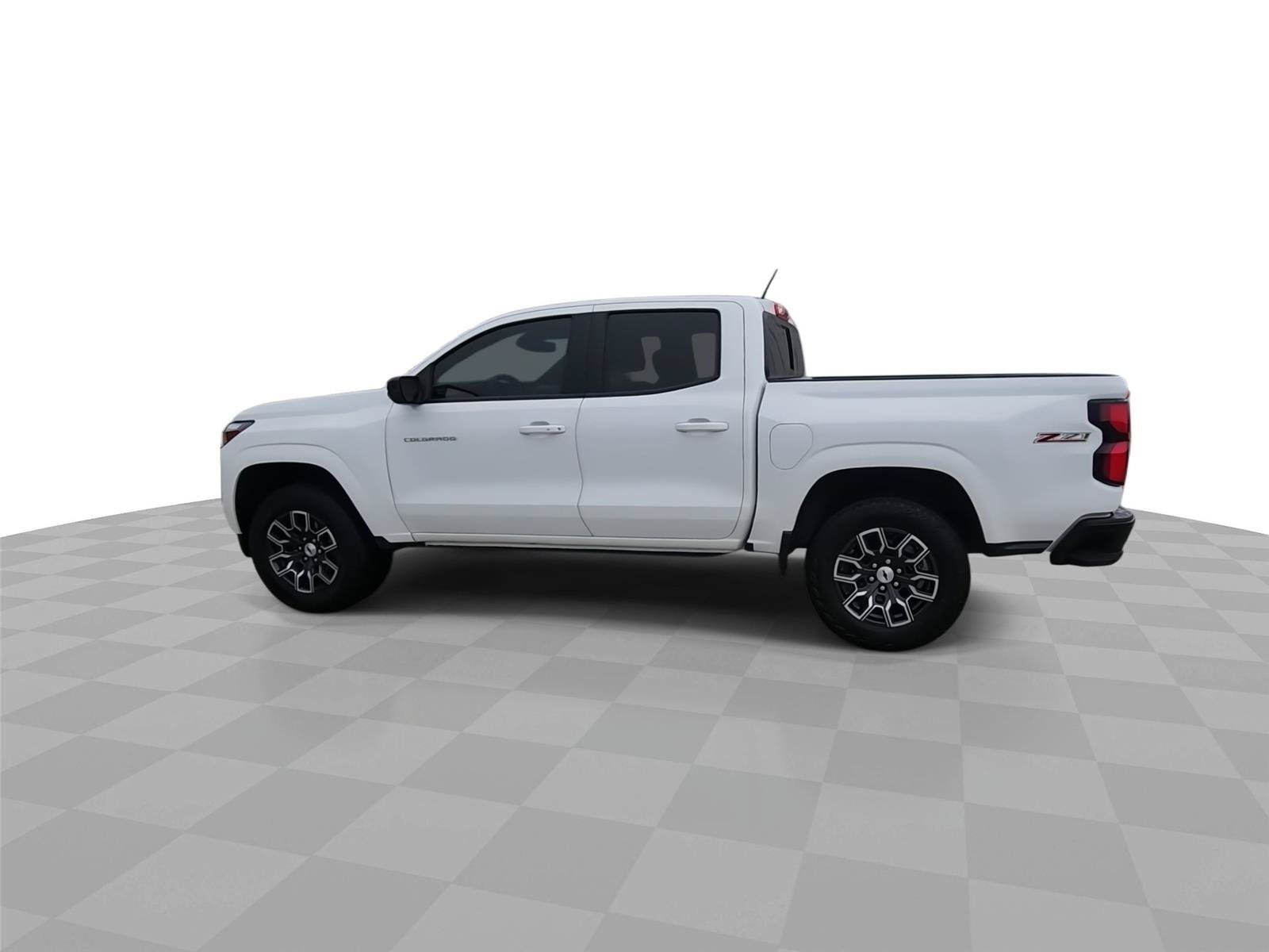 Used 2025 Chevrolet Colorado Z71 AWD/4WD image 6
