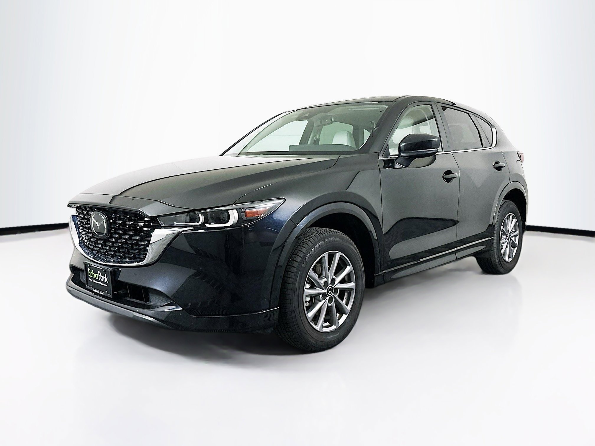Used 2025 MAZDA CX-5 AWD 2.5 S w/ Preferred Package image 3