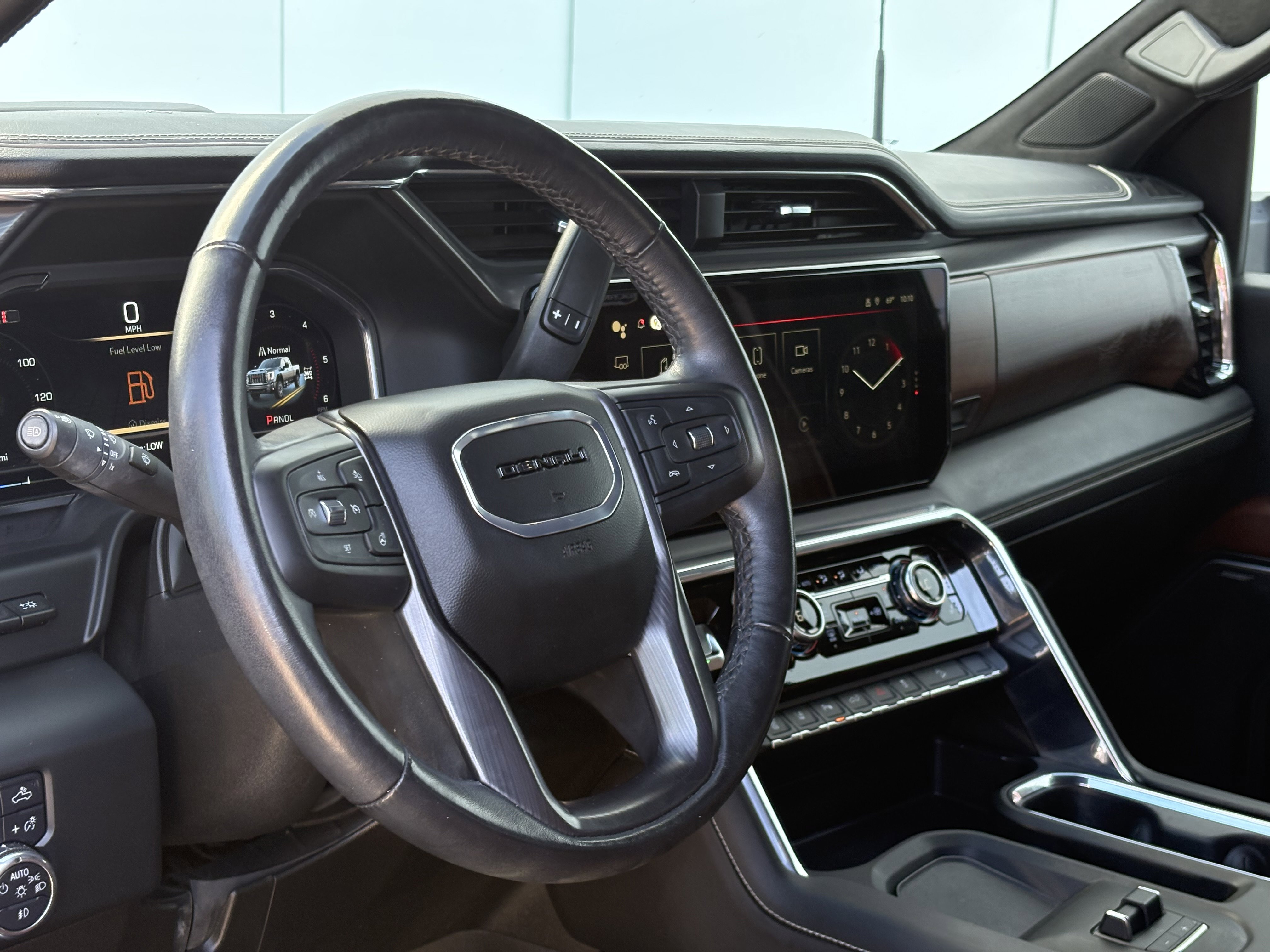 Used 2024 GMC Sierra 2500 Denali Ultimate w/ Max Trailering Package image 14