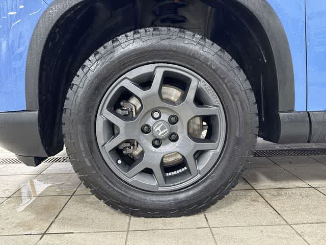 Used 2025 Honda Pilot TrailSport image 10
