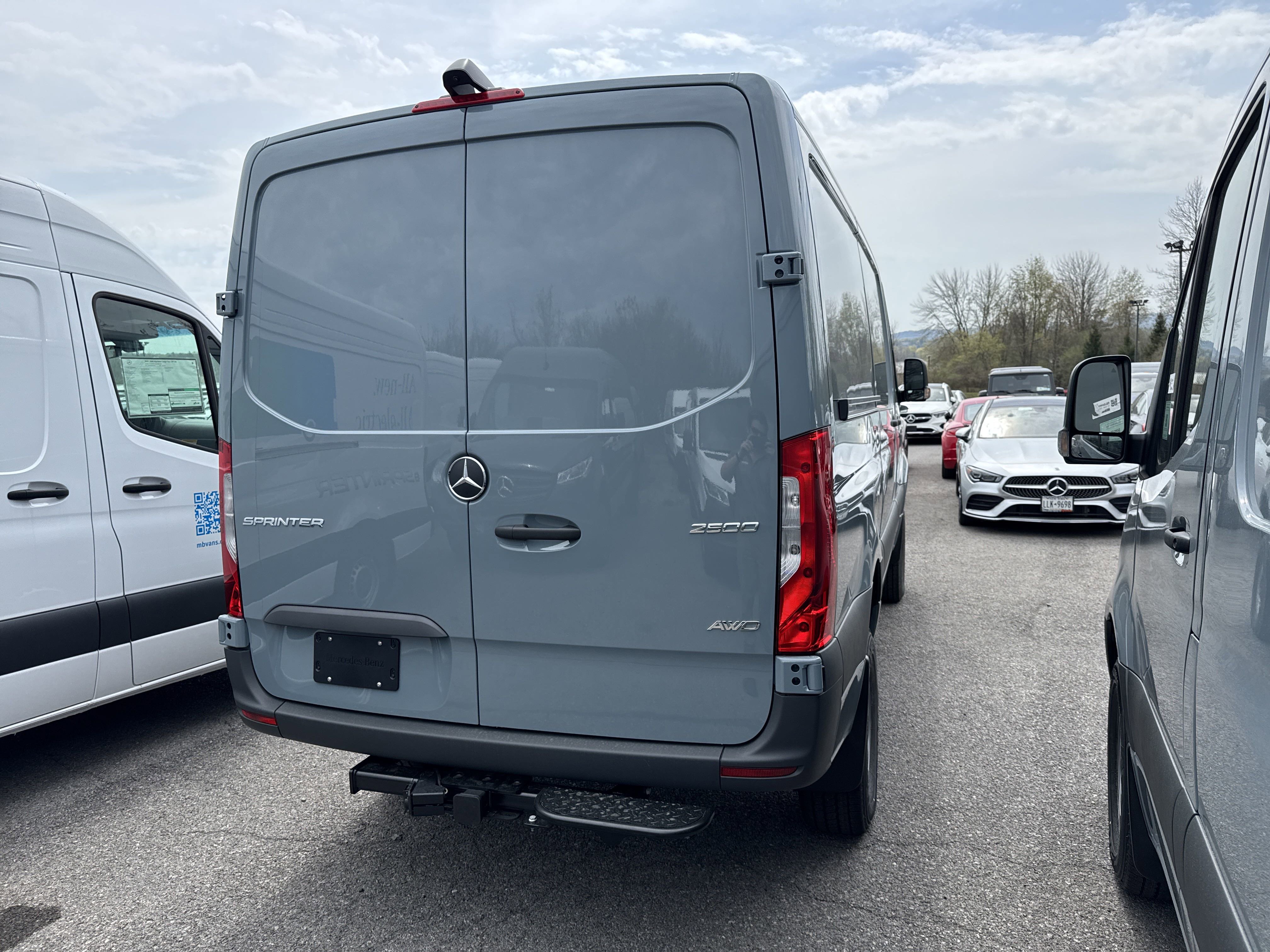 New 2025 Mercedes-Benz Sprinter 2500 image 7