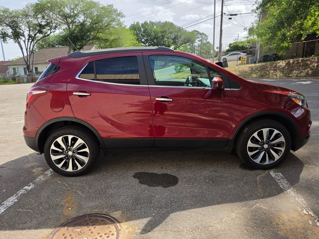 Used 2022 Buick Encore Preferred w/ Safety Package image 40