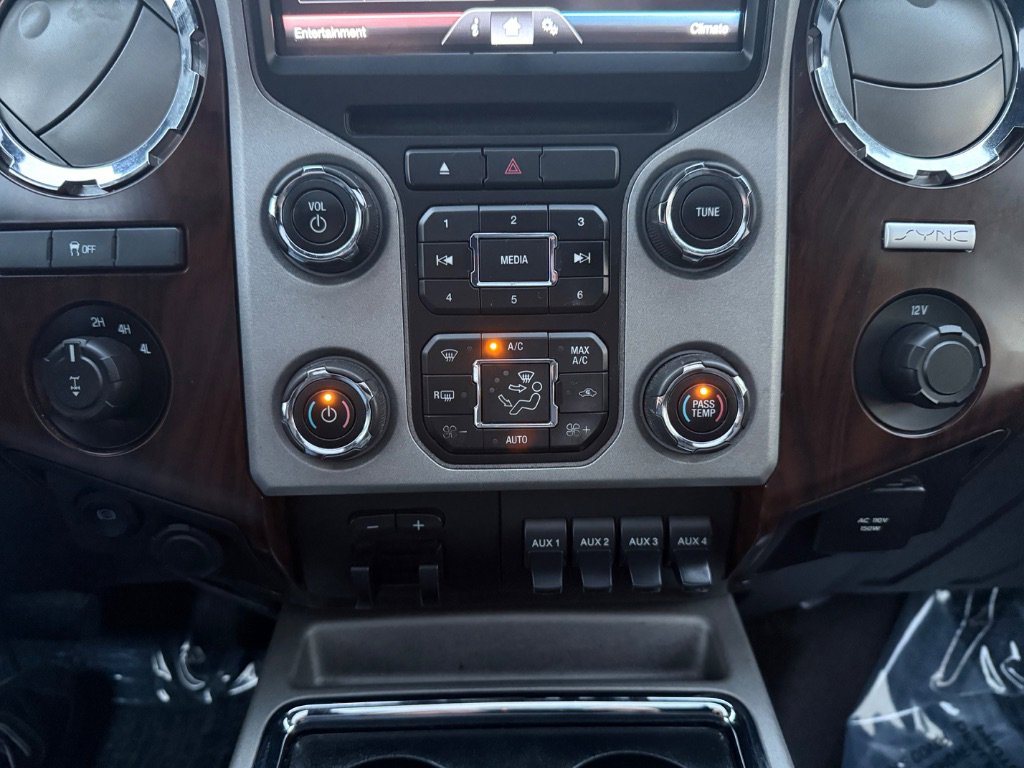 Used 2016 Ford F350 Lariat w/ Lariat Ultimate Package image 18