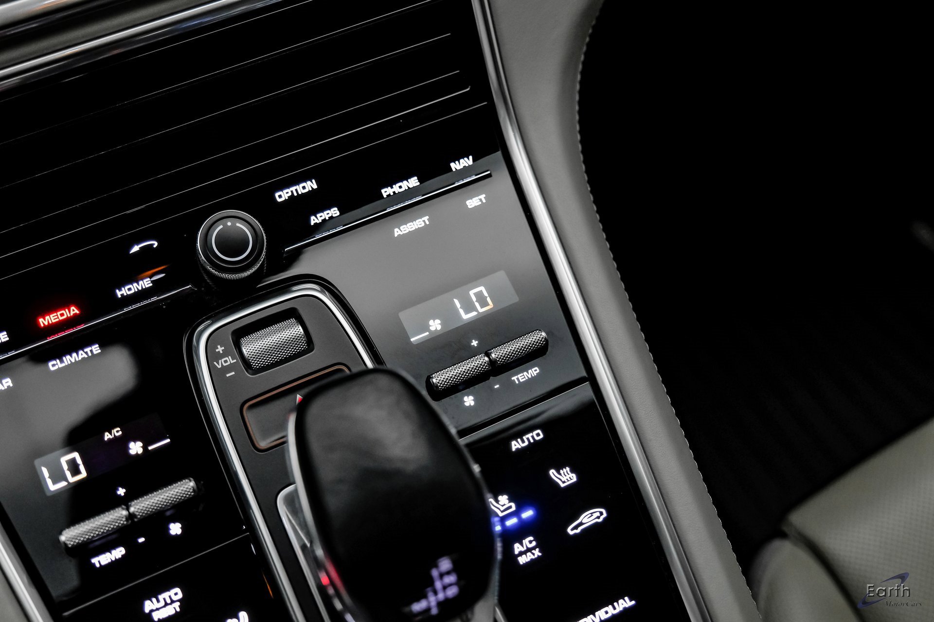 Used 2018 Porsche Panamera Turbo Sport Turismo image 60