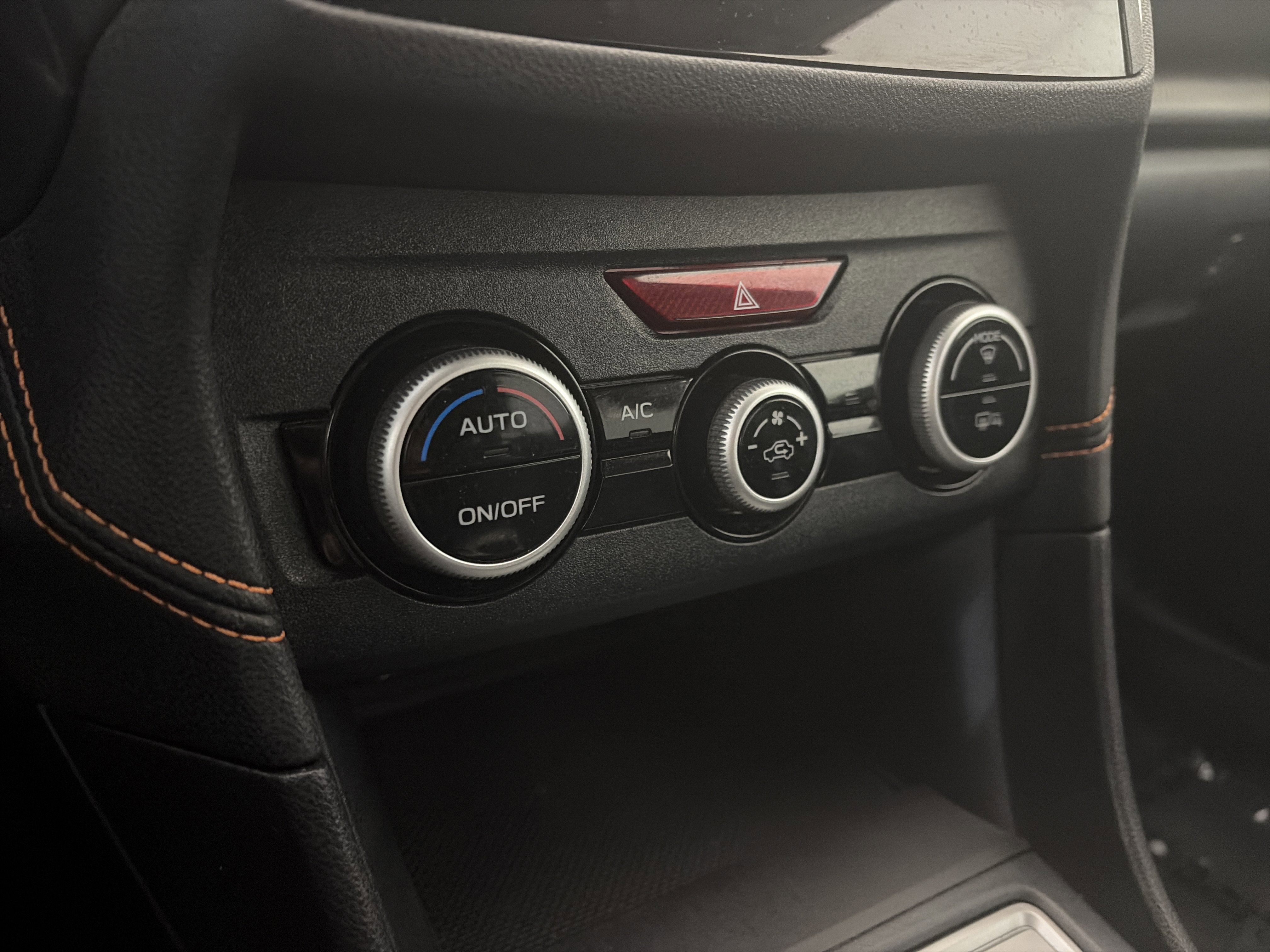 Used 2021 Subaru Crosstrek 2.0i Premium w/ Moonroof Package image 23