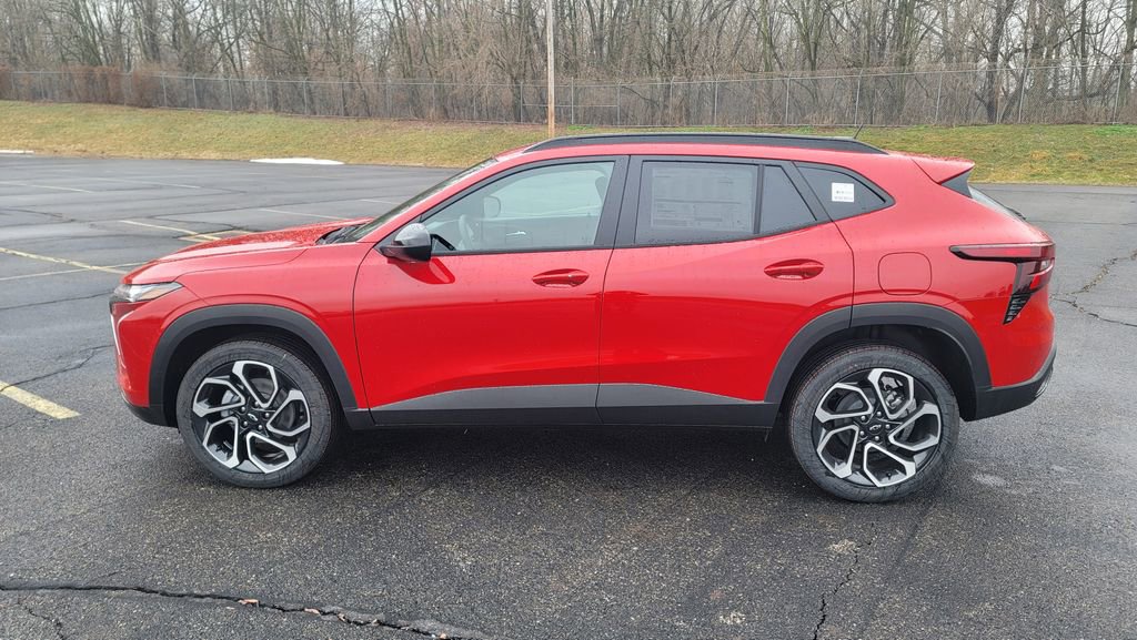 New 2026 Chevrolet Trax RS image 7