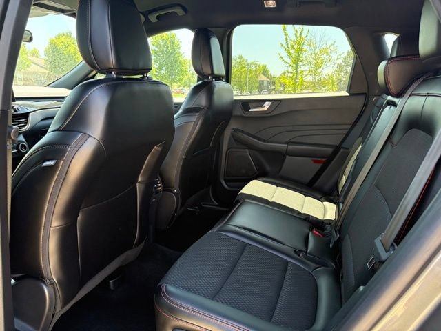 Certified 2025 Ford Escape ST-Line AWD/4WD image 20