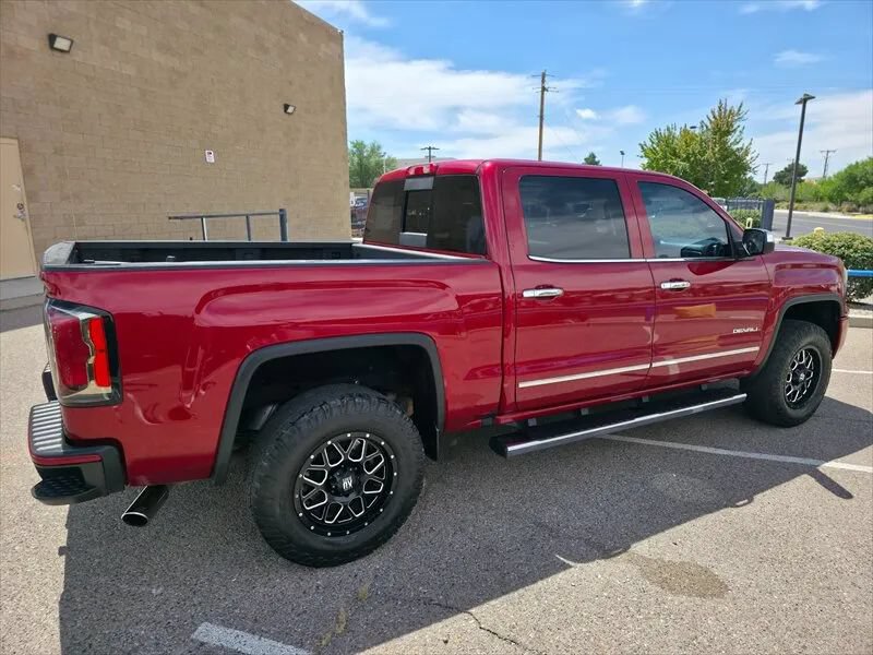Used 2018 GMC Sierra 1500 Denali AWD/4WD image 8