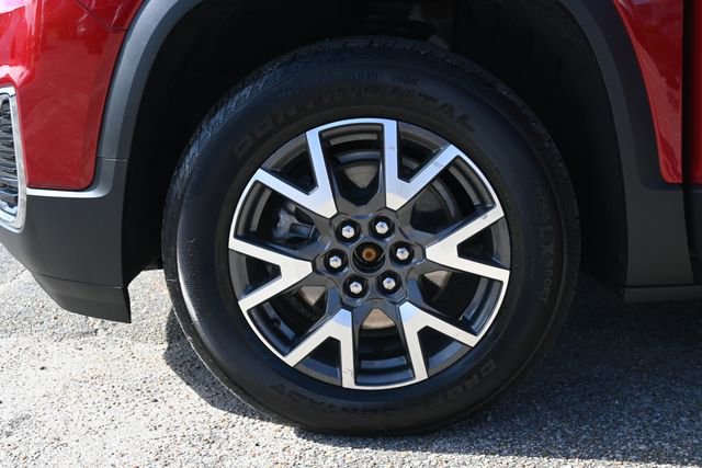 Used 2023 GMC Acadia SLE w/ Driver Convenience Package image 26