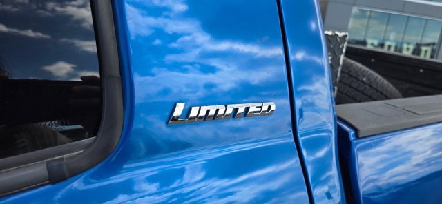 Used 2016 Toyota Tundra Limited w/ Limited Premium Package AWD/4WD image 8