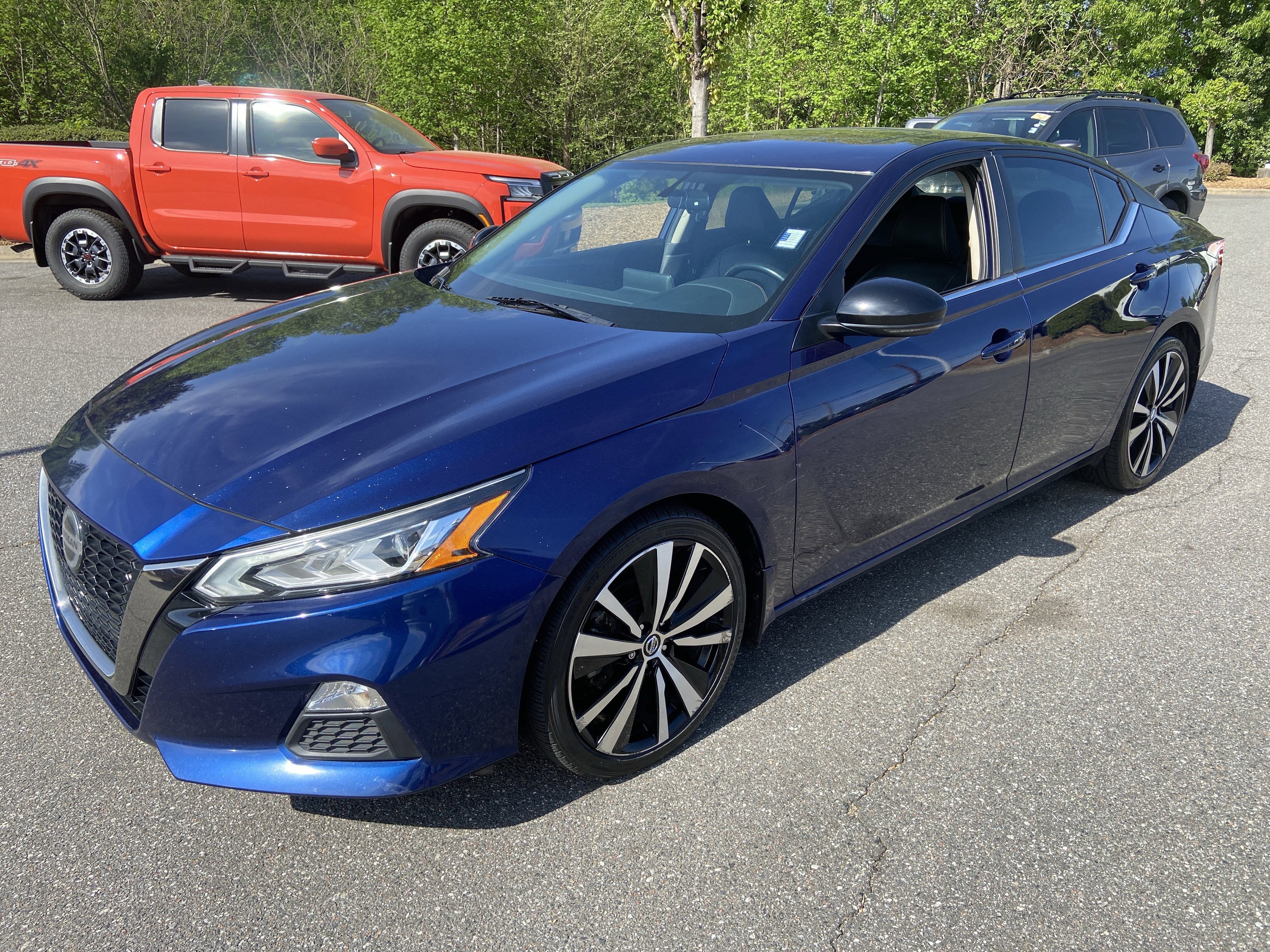 Used 2019 Nissan Altima 2.5 SR w/ SR Premium Package