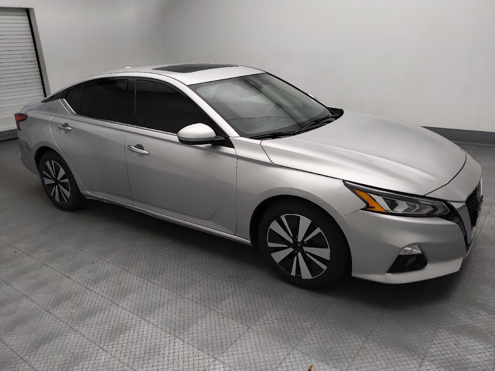 Used 2019 Nissan Altima 2.5 SL FWD image 11