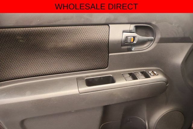 Used 2009 Scion xB FWD image 9