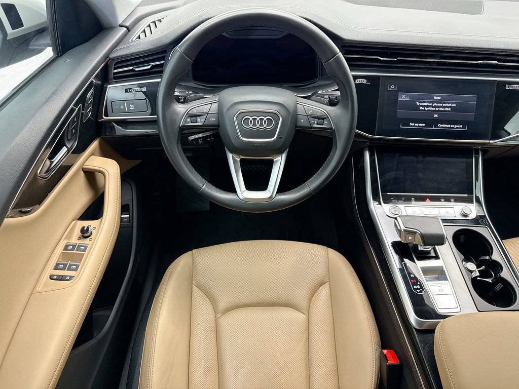 Used 2023 Audi Q8 Prestige w/ Prestige Package AWD/4WD image 10