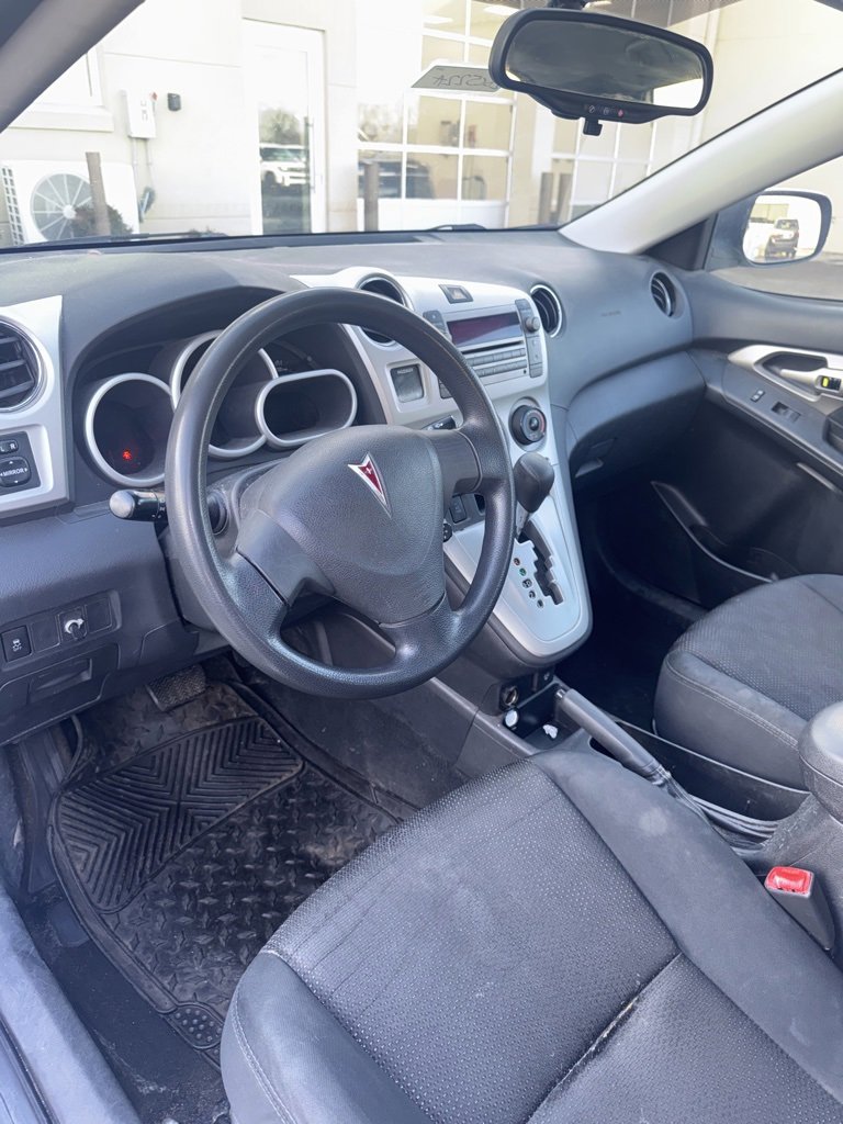 Used 2010 Pontiac Vibe w/ Preferred Package image 10