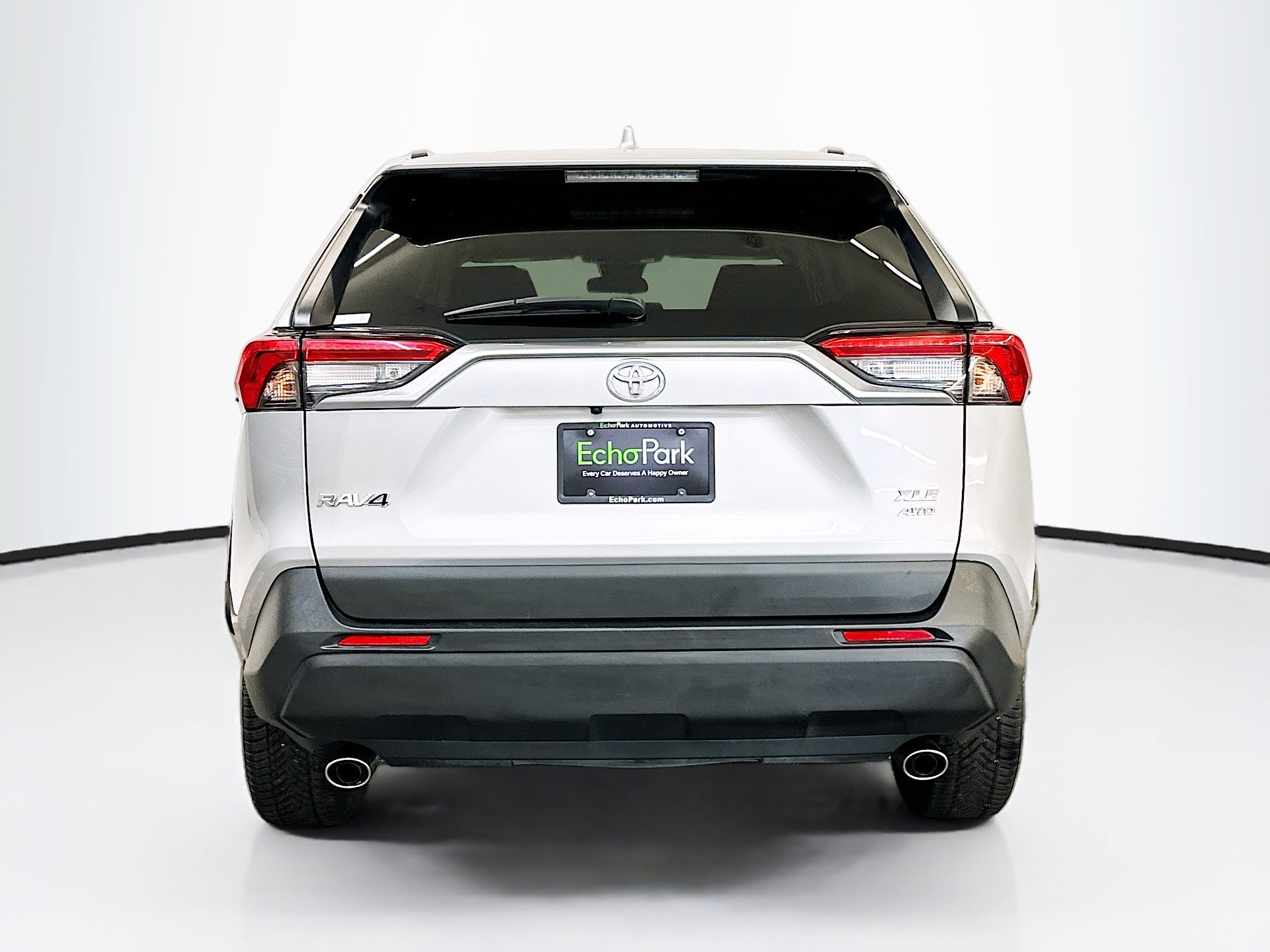 Used 2024 Toyota RAV4 XLE image 7