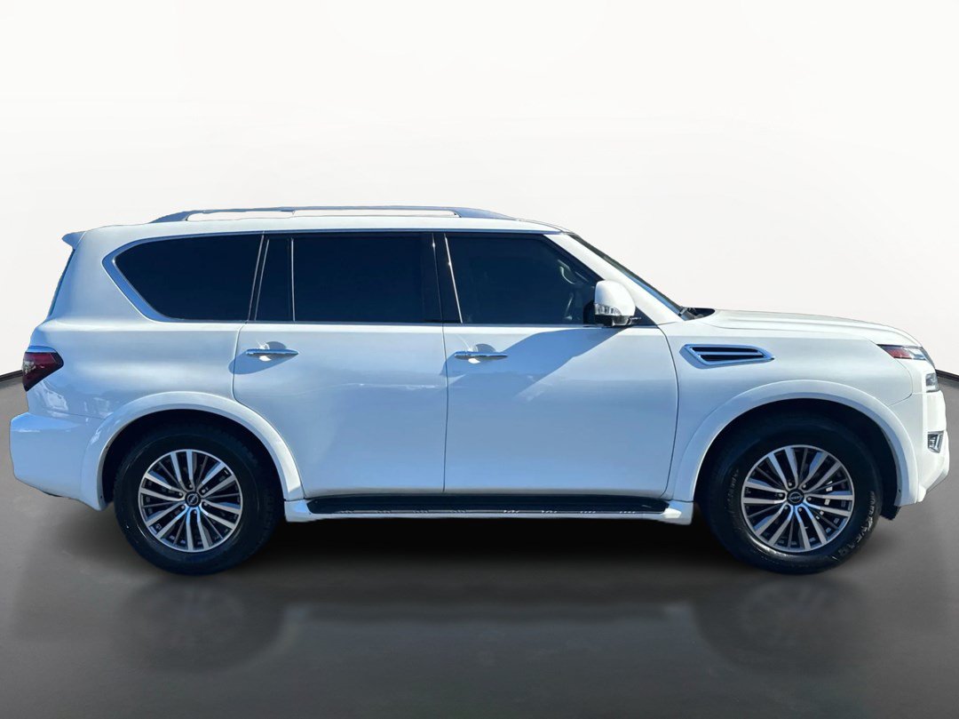 Used 2024 Nissan Armada SL AWD/4WD image 2