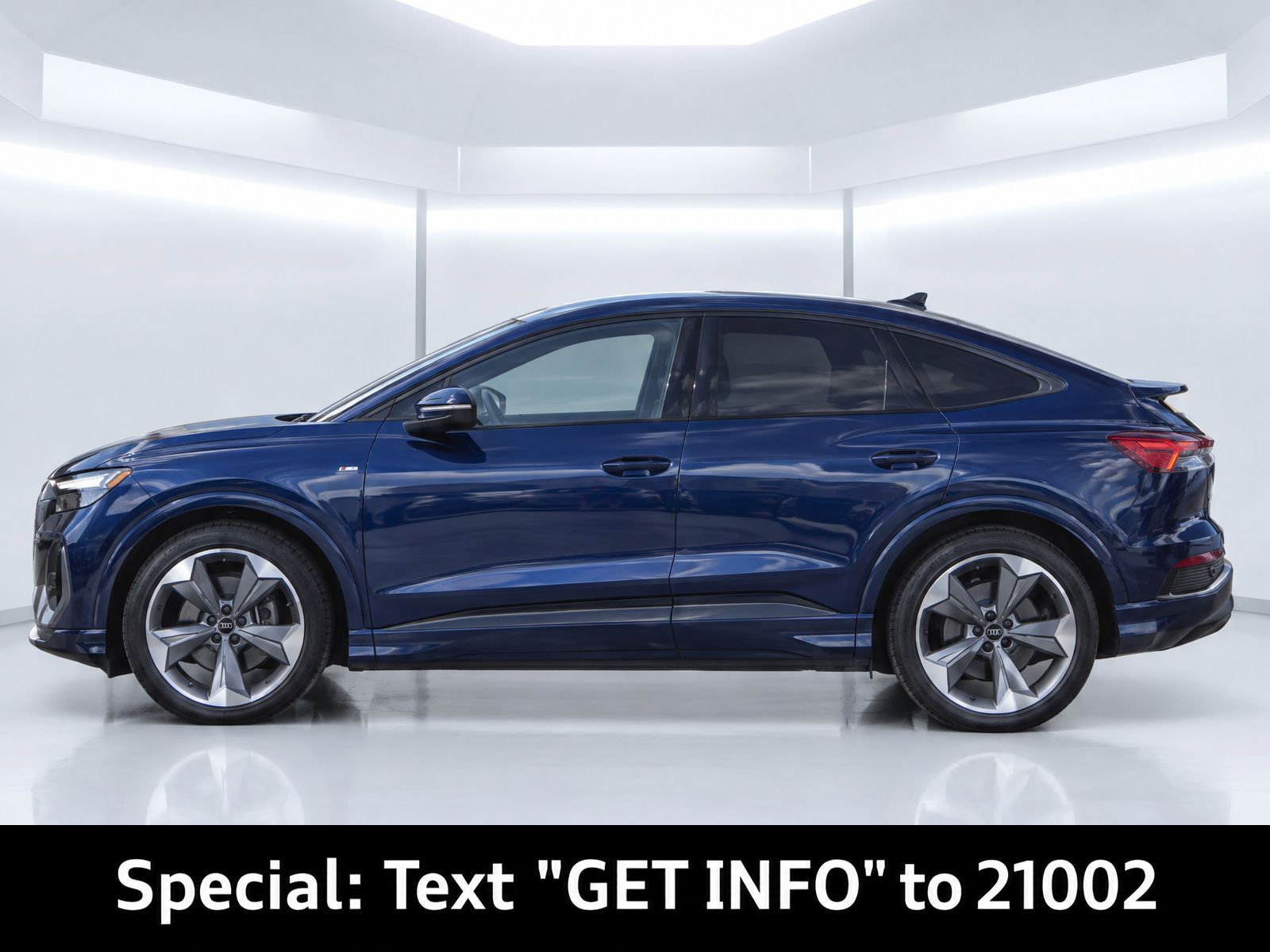 Used 2024 Audi Q4 e-tron Premium Plus AWD/4WD image 6