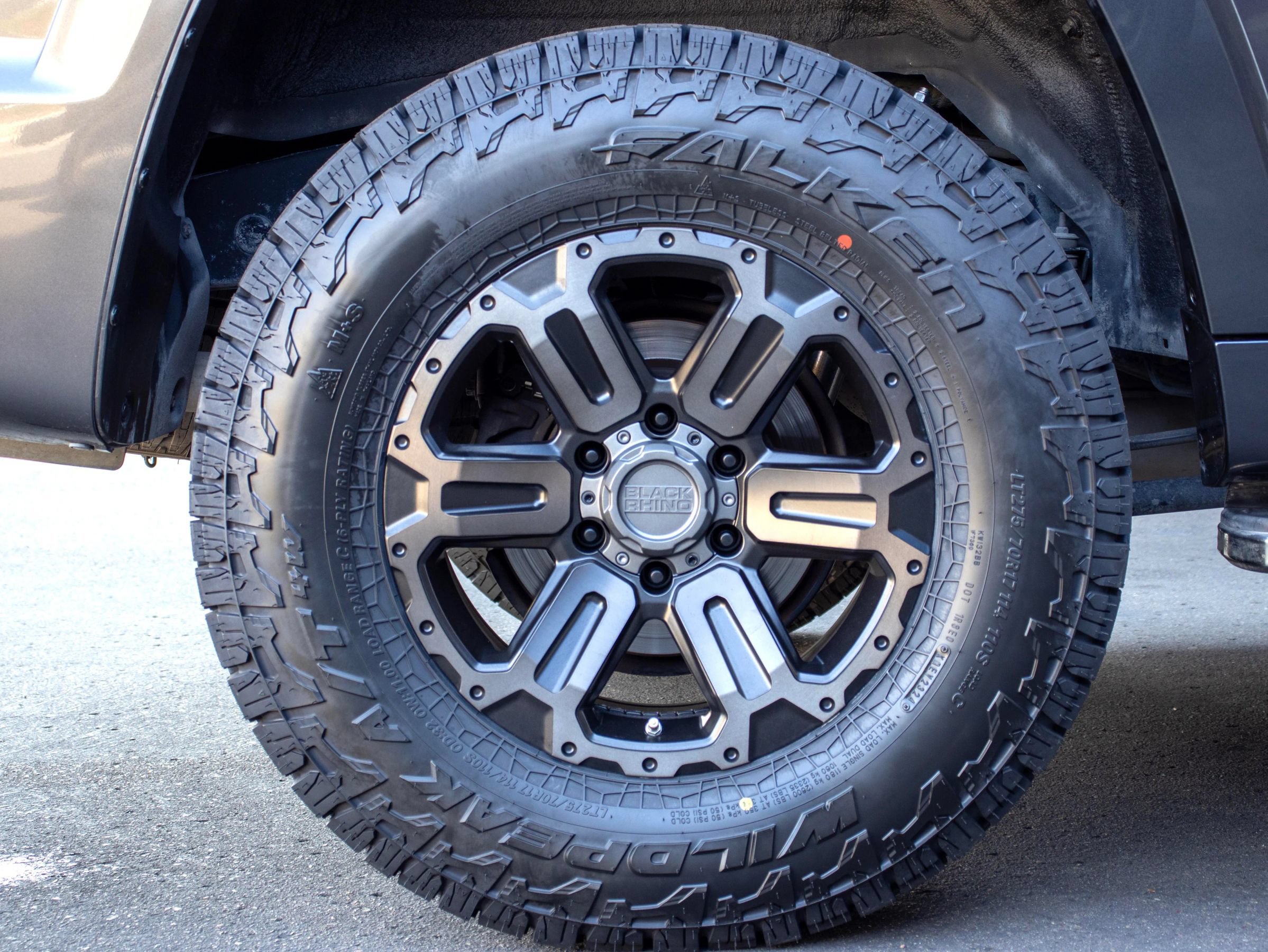 Used 2014 Toyota 4Runner Limited AWD/4WD image 10