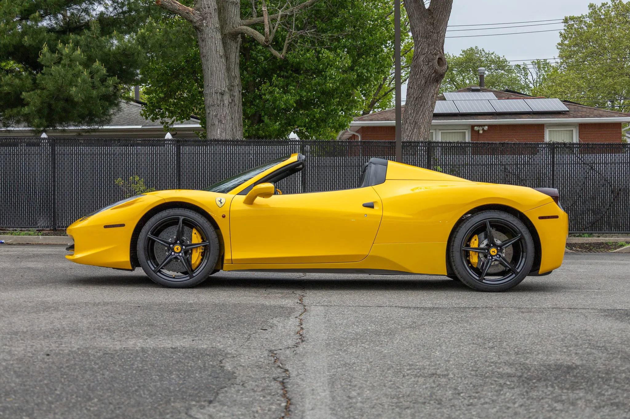 Used 2013 Ferrari 458 Spider RWD image 27
