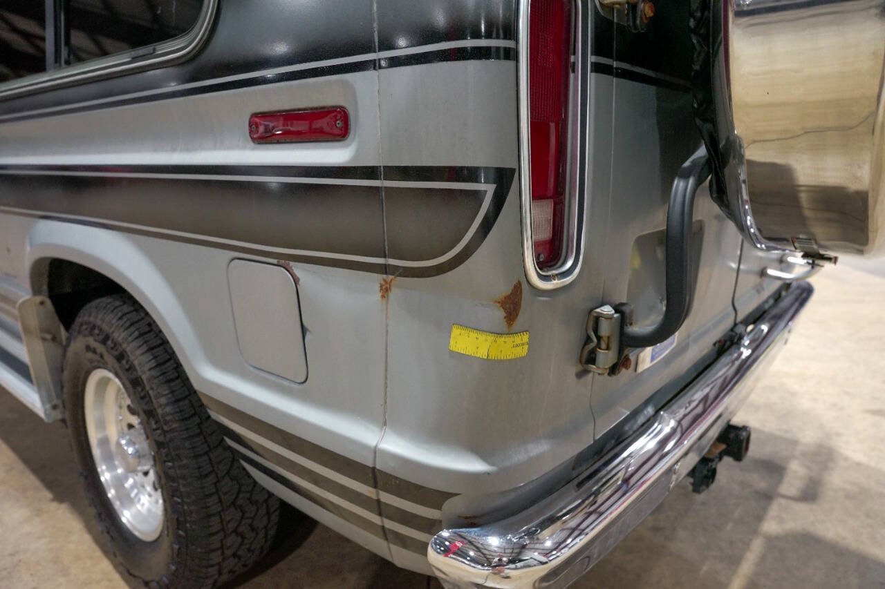 Used 1987 Ford E-150 and Econoline 150 RWD image 35