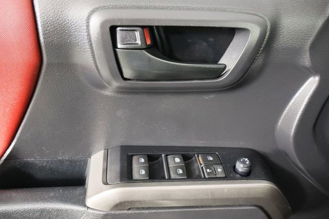 Used 2022 Toyota Tacoma SR5 w/ Technology Package RWD image 19