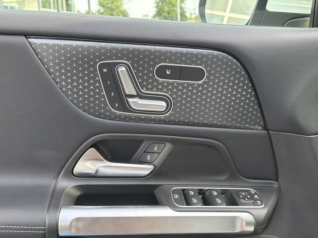 Certified 2026 Mercedes-Benz GLB 250 4MATIC image 28