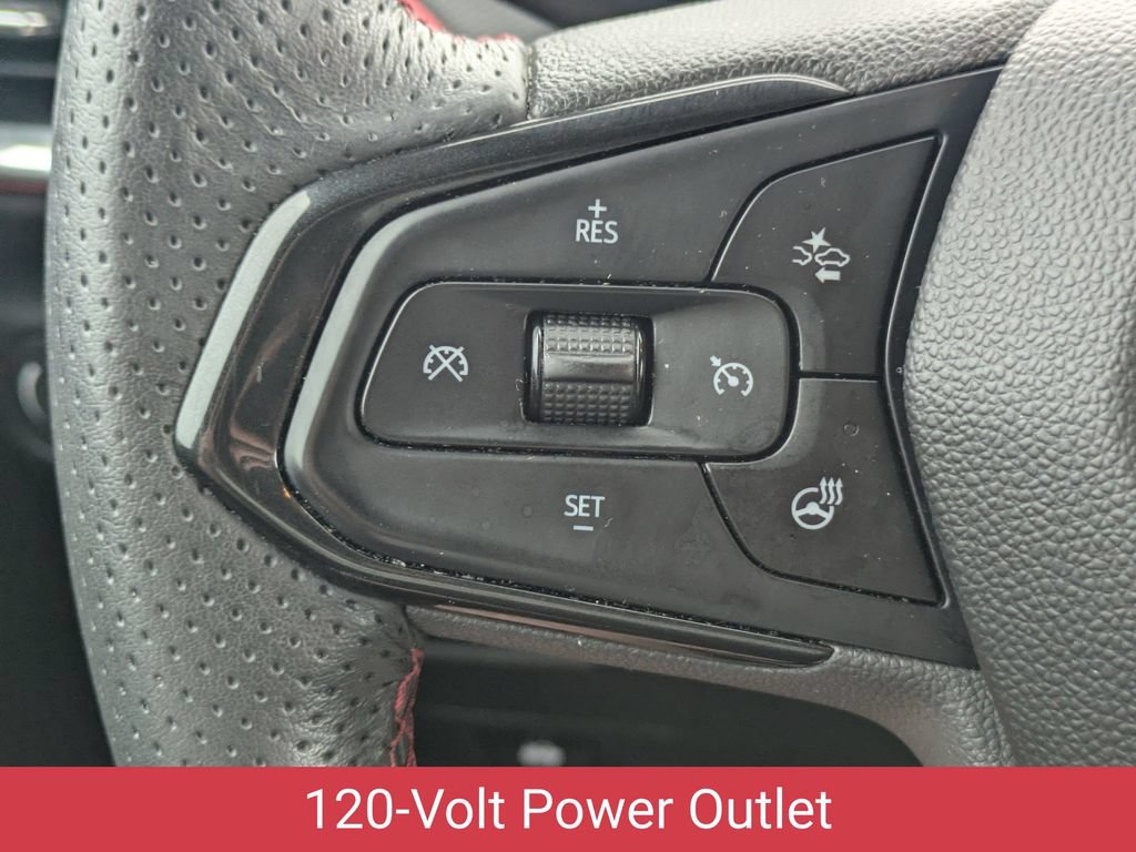 Used 2023 Chevrolet TrailBlazer RS w/ Convenience Package AWD/4WD image 16