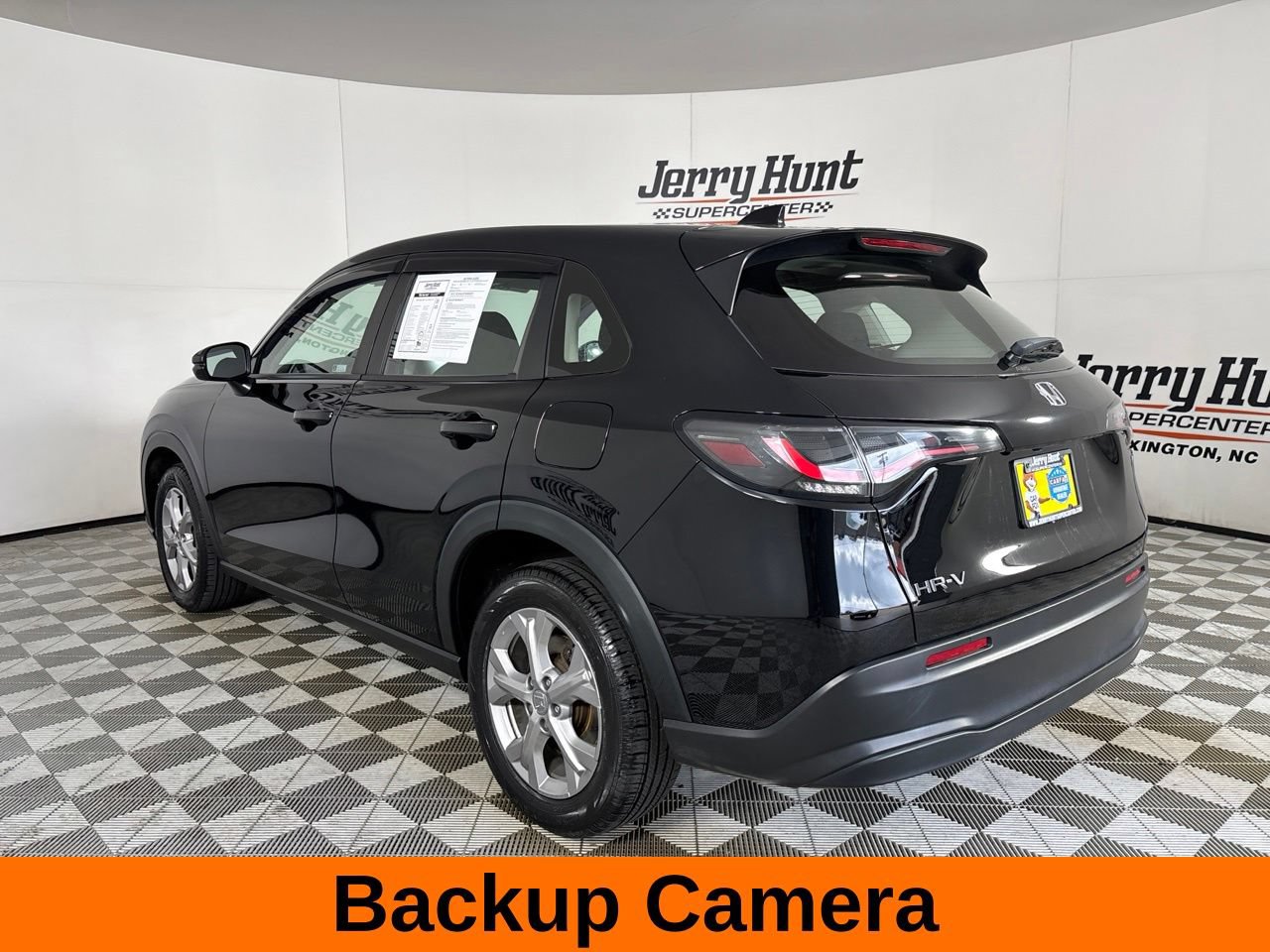 Used 2024 Honda HR-V LX image 7