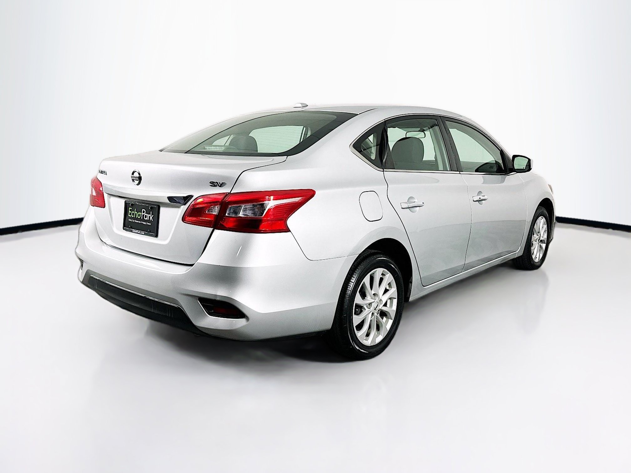 Used 2019 Nissan Sentra SV FWD image 9