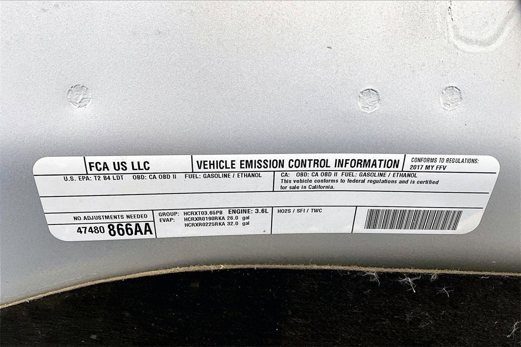 Certified 2017 RAM 1500 Classic SLT image 38