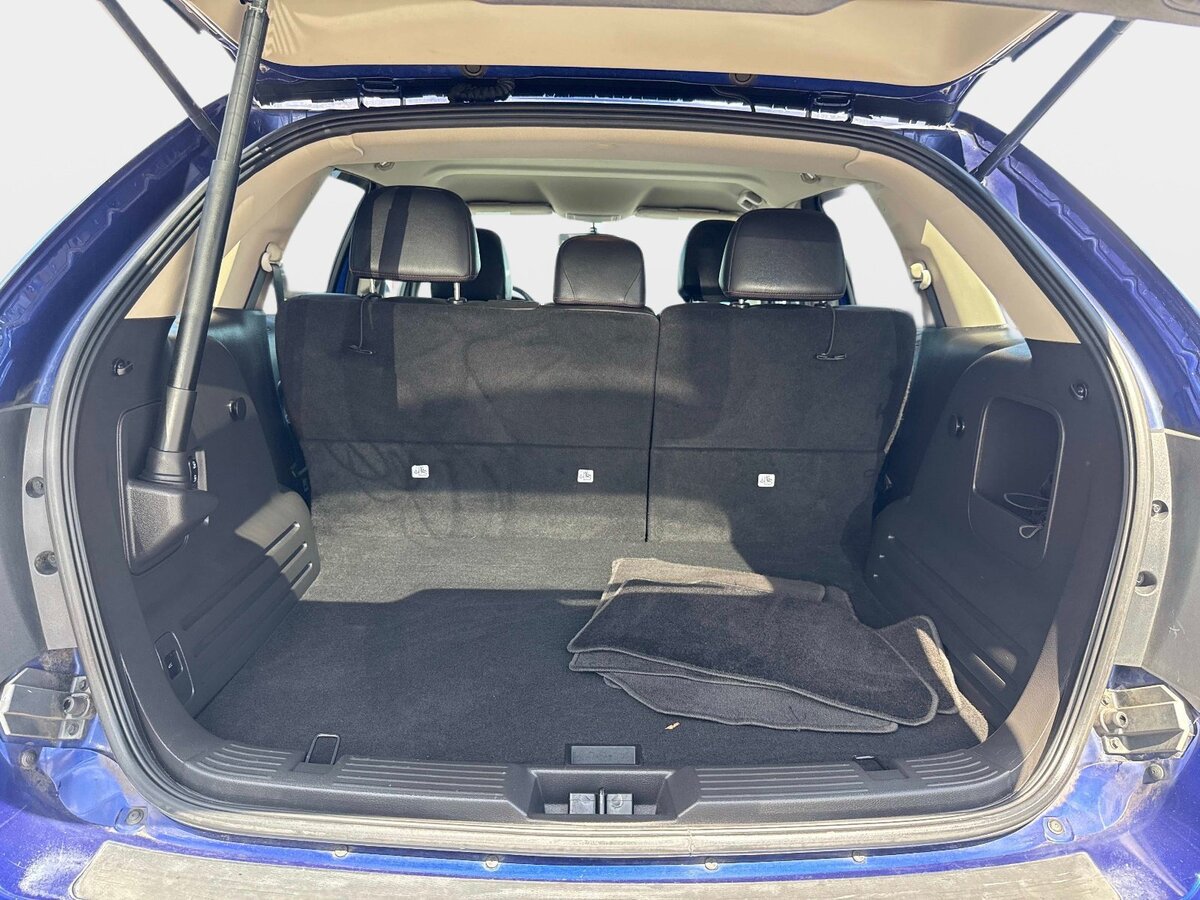 Used 2013 Ford Edge SEL FWD image 9