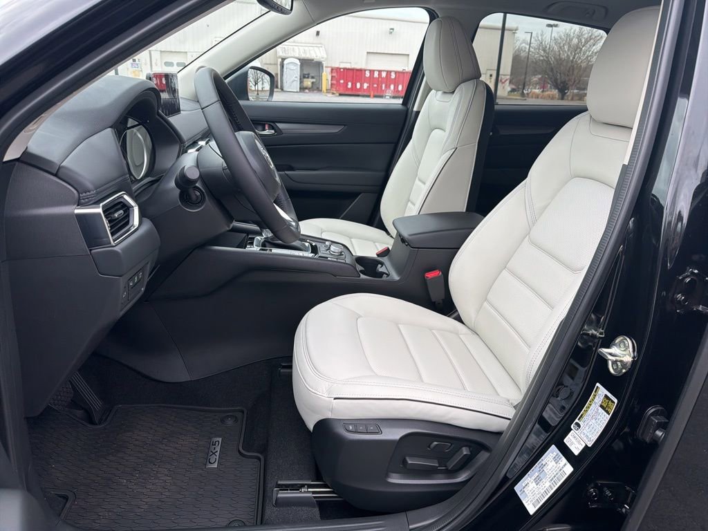 New 2025 MAZDA CX-5 AWD 2.5 S w/ Preferred Package image 14