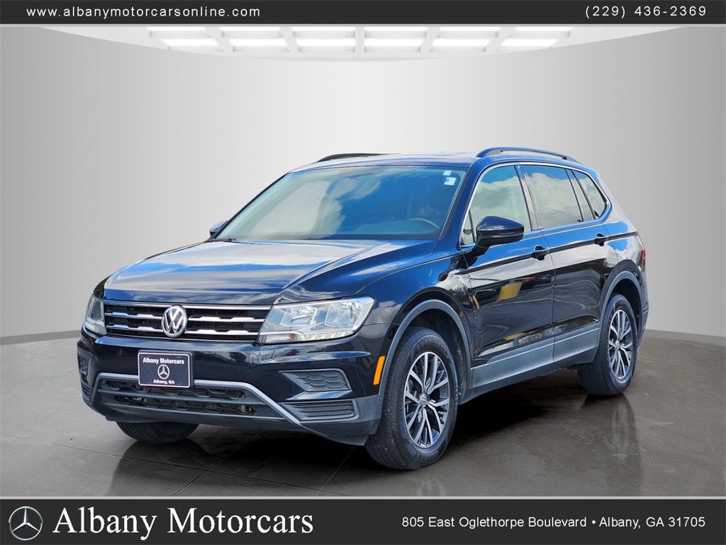 Used 2019 Volkswagen Tiguan SE w/ Panoramic Sunroof Package